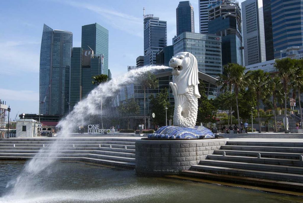 Cheapest Singapore Cruise Tour Package with Roaming Routes . This cruise tour package to Singapore acquaints you with the busiest markets, beautiful art galleries and to some of the best designers; which helps you get the gist of the city's culture