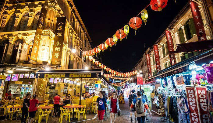 Cheapest Singapore Cruise Tour Package with Roaming Routes Roaming route Singapore cruise tour package also covers the main attractions such as Chinatown, Little India and China road.