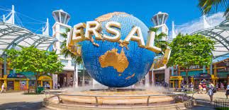 Cheapest Singapore Cruise Tour Package with Roaming Routes if you are a movie buff don't forget to visit the Universal Studio, which is 20 hectare theme park, covered in Singapore holiday packages