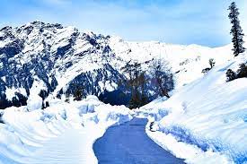 Rohtang pass or Solang Valley -Roaming routes