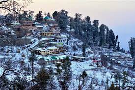 perfect spot for you to capture your special moments-Kufri in Shimla Manali package tour by roaming routes