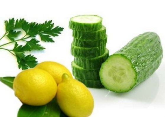 Cucumber with lemon