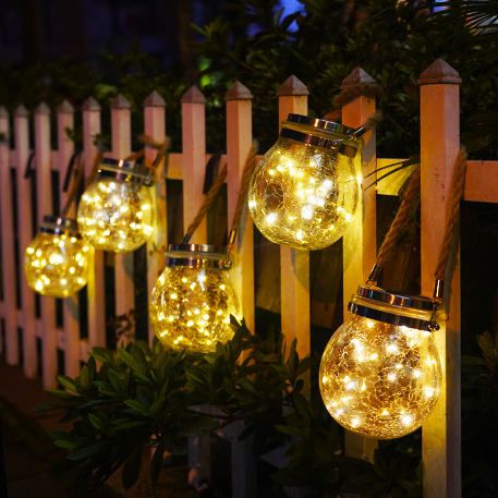 Decorate your garden with string lights