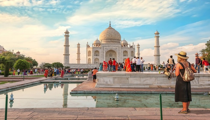 Taj mahal | most visited tourist site of delhi jaipur agra