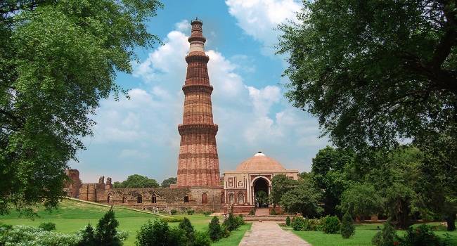 Tallest brick minaret of world is qutub minar in delhi
