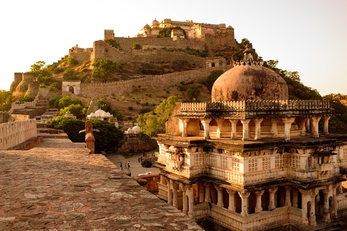 Visit the Kumbhalgarh Fort