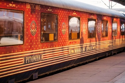 Maharaja express luxury train in india