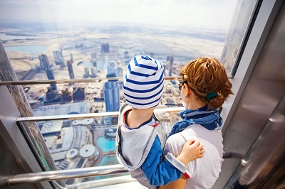 Visit burj khalifa on honeymoon tour of Dubai