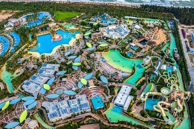 The Aquaventure water theme park in dubai