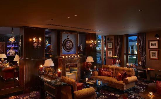 Nightlife in Udaipur, Library Bar