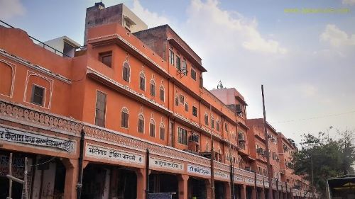 Kishanpole Bazar famous shooping place in Jaipur