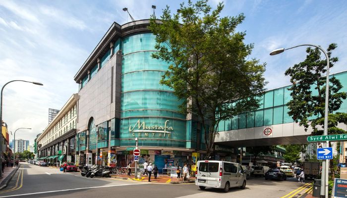 Mustafa Center singapore - shopping in singapore