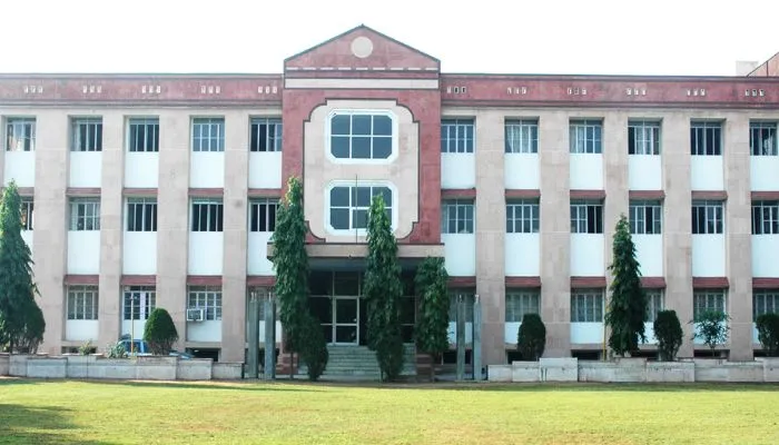 Gyan Vihar School - Schools in Malviya Nagar
